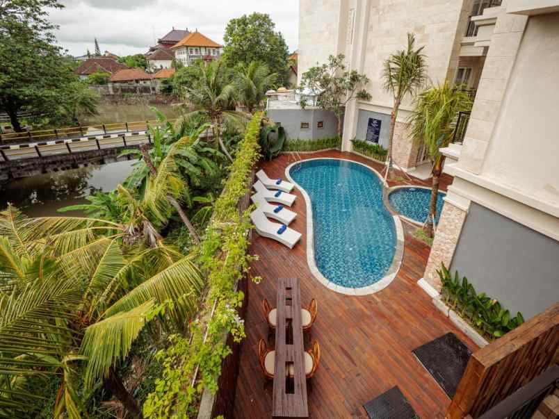 dijual hotel jl blambangan kuta kec