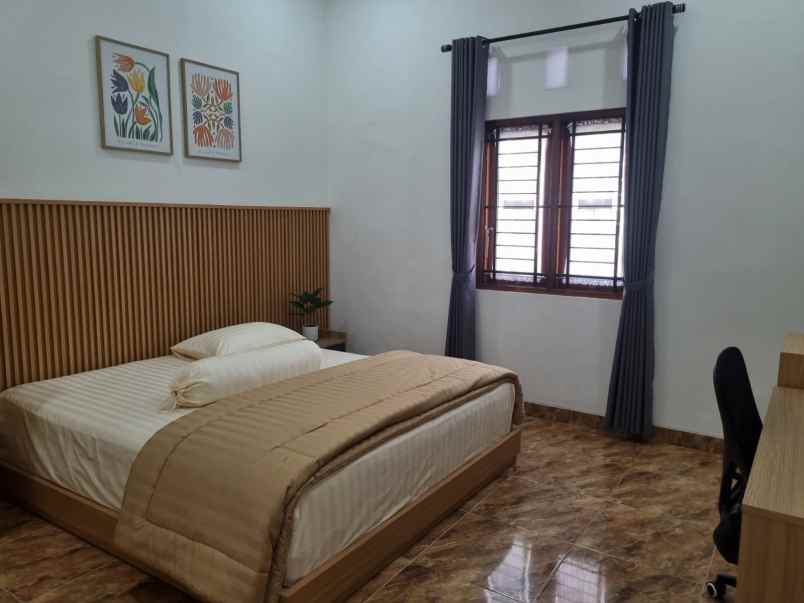 dijual kost caturtunggal kec depok