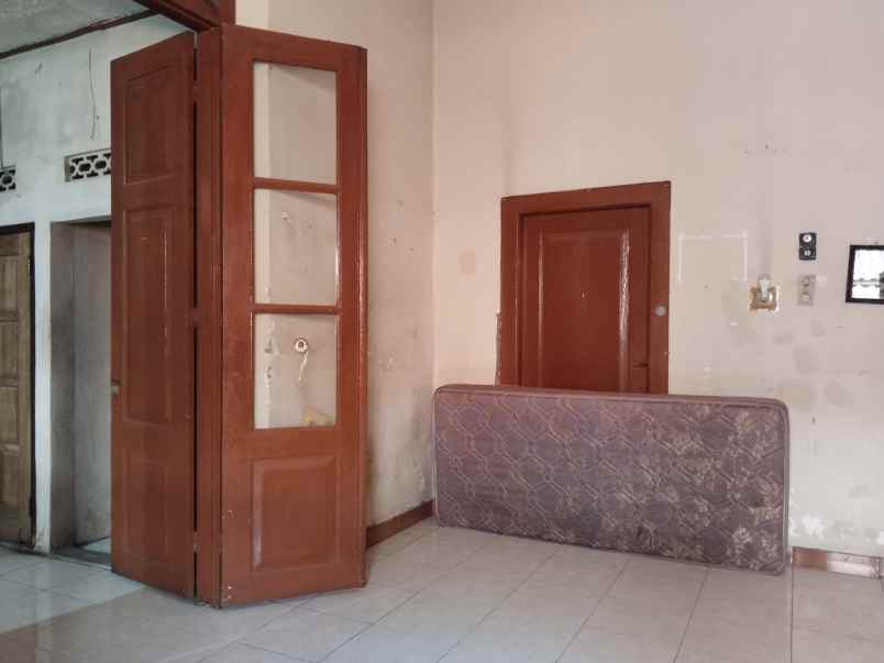 dijual kost diponegoro salatiga