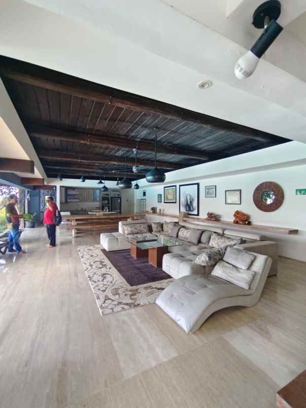 dijual murah villa di jimbaran