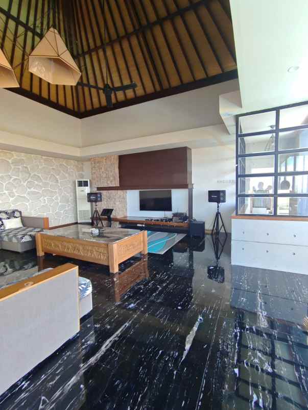 dijual murah villa di jimbaran