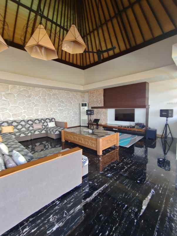 dijual murah villa di jimbaran