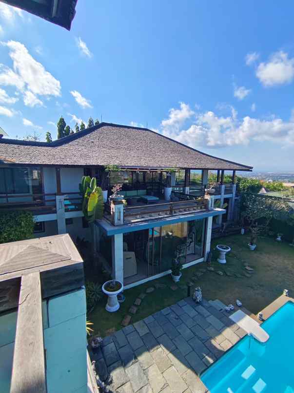 dijual murah villa di jimbaran