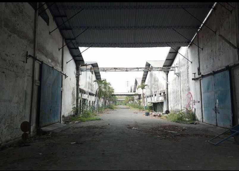 dijual pabrik lama hitung tanah di driyorejo gresik