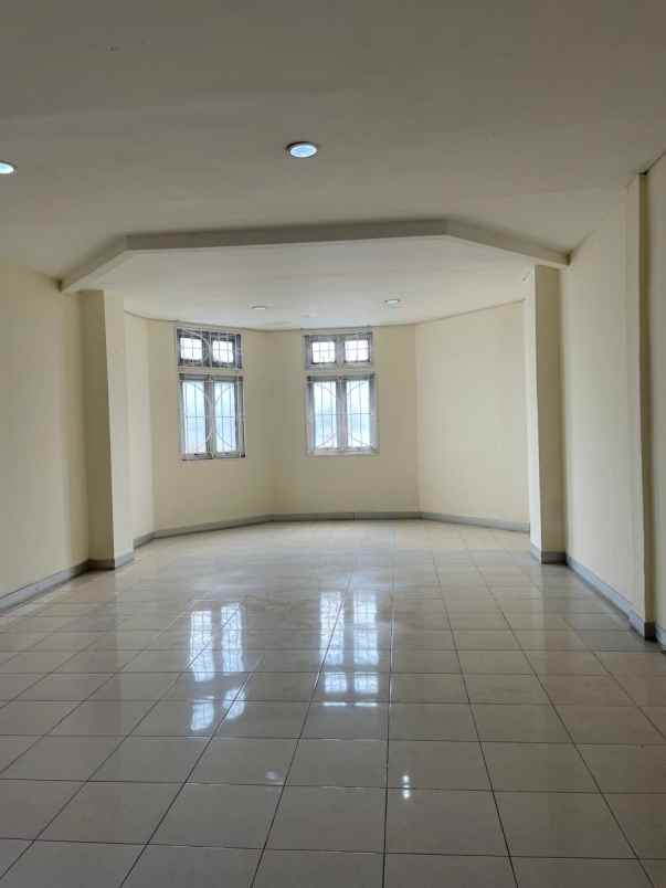 dijual ruko gudang kantor citra grand cibubur