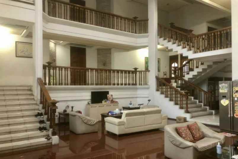 dijual ruko gudang kantor jl raya darmo