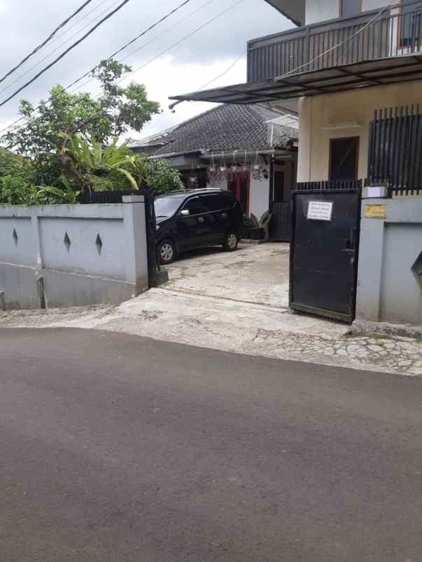 dijual ruko gudang kantor kelurahan cipageran