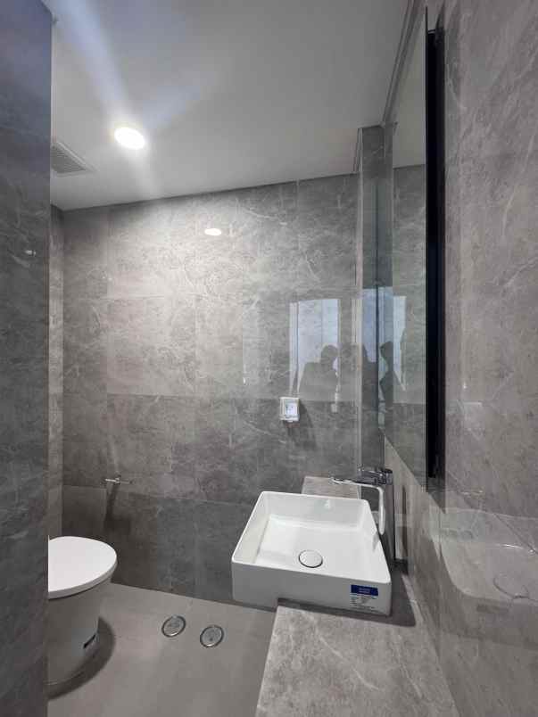 dijual ruko gudang kantor ruko del rey jl lkr