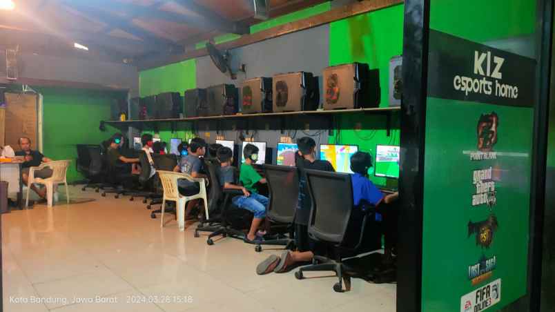 dijual ruko gudang kantor sariasih