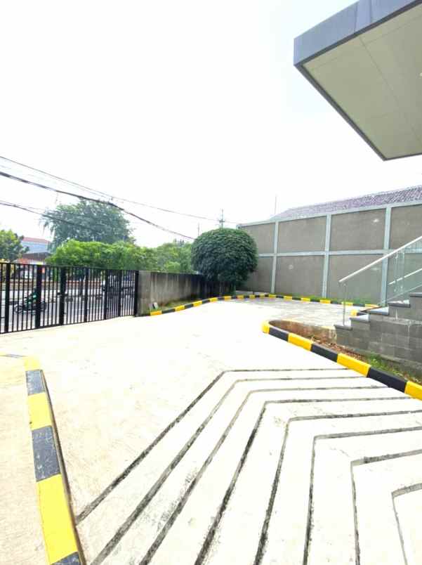 dijual ruko gudang kantor utan kayu matraman jakarta