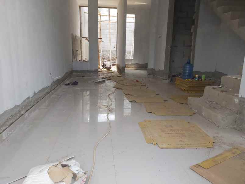 dijual ruko gudang kantor wibawa mukti jatiasih