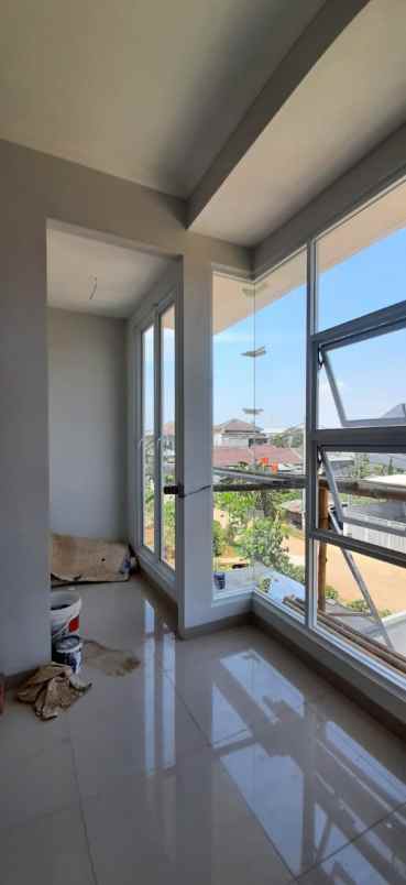 dijual ruko gudang kantor wibawa mukti jatiasih