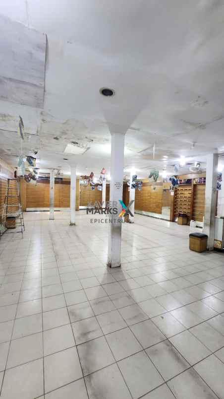dijual ruko nol jalan komersial area manukan tama