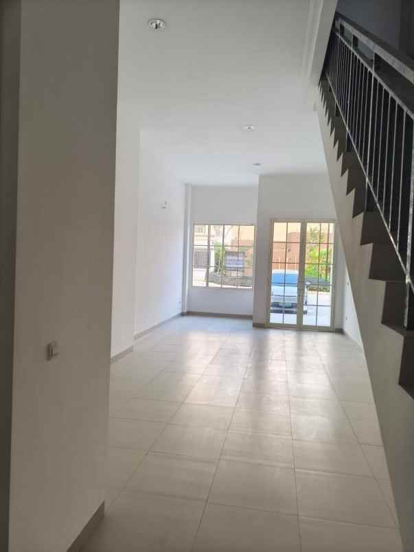 dijual ruko walk pik 2 the burung teluknaga tangerang