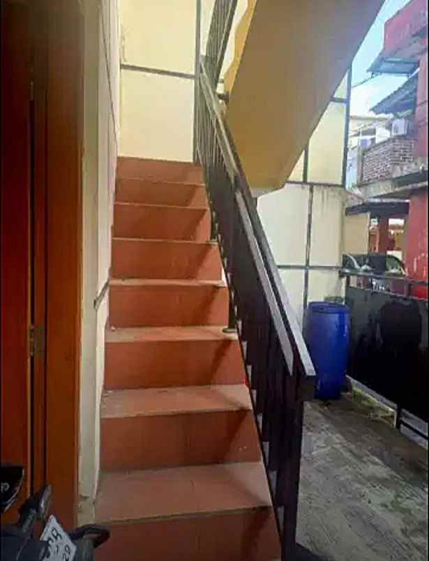 dijual rumah antapanj