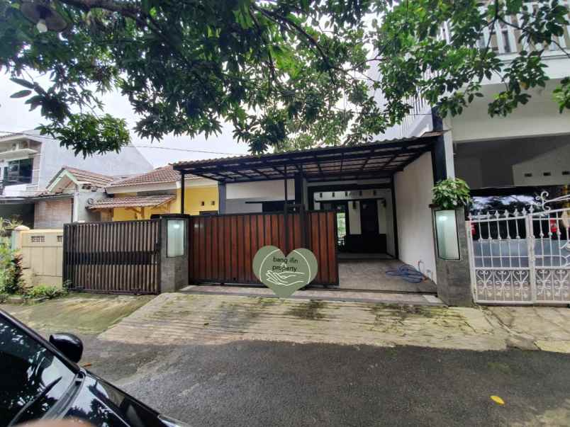 dijual rumah bagus