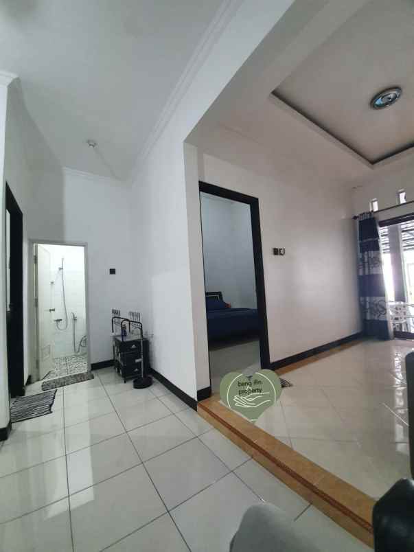 dijual rumah bagus