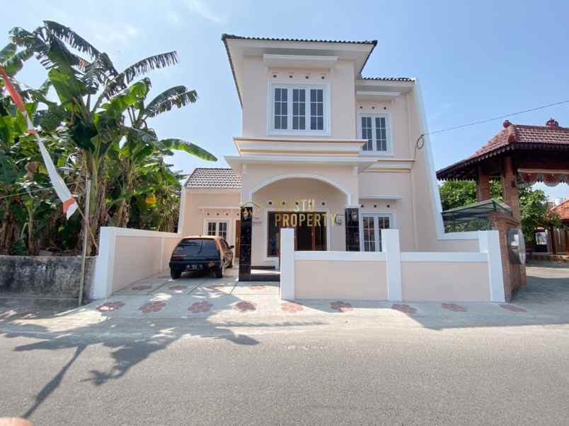 dijual rumah baturetno kec banguntapan