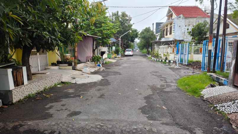dijual rumah bendul merisi