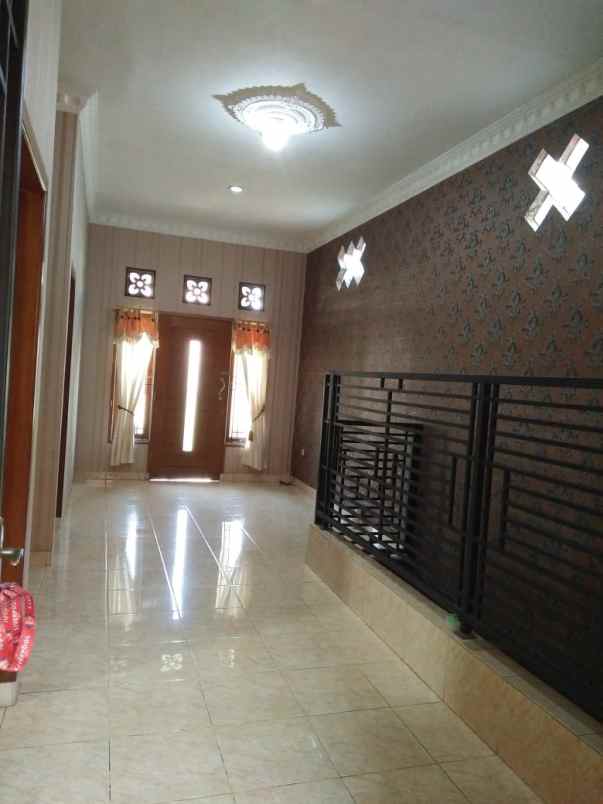 dijual rumah bintara 8 bintara raya