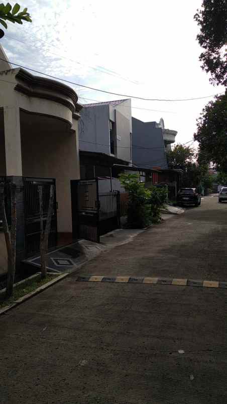 dijual rumah bintara 8 bintara raya