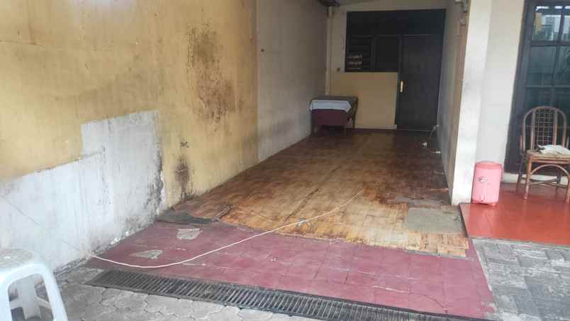 dijual rumah bintaro