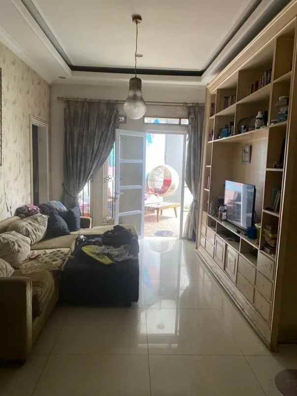 dijual rumah bintaro sektor 3a