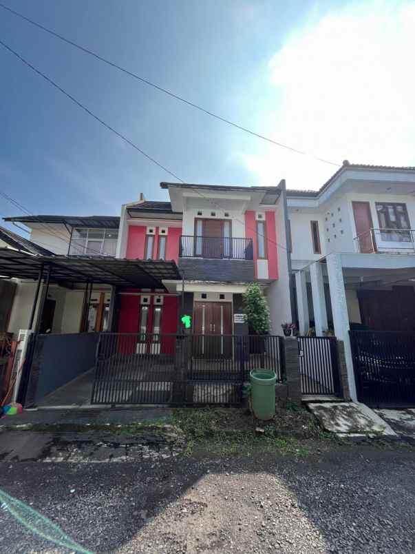 dijual rumah buahbatu regency
