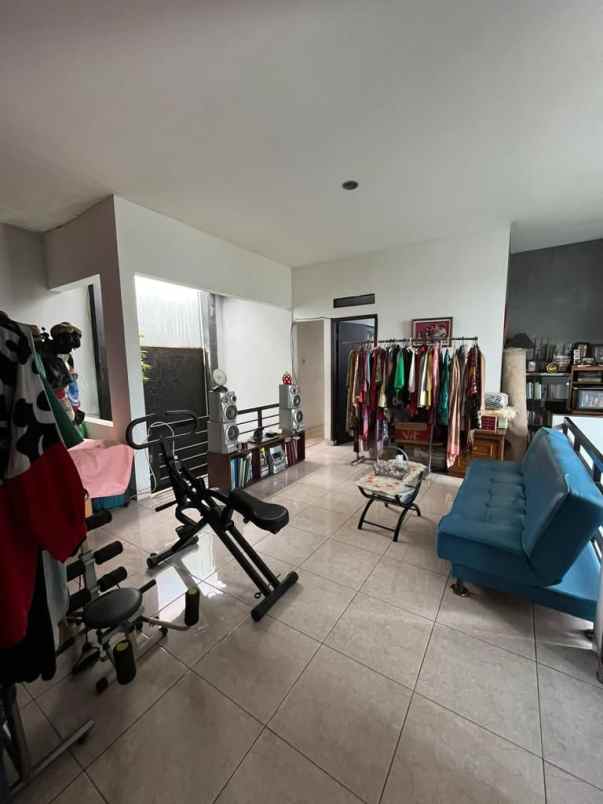 dijual rumah bumi pesanggrahan mas