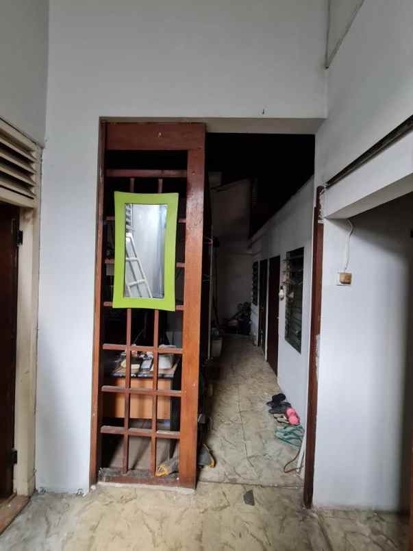 dijual rumah bumi satria kencana