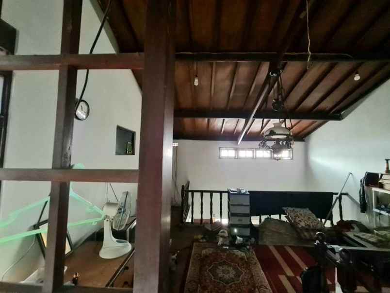 dijual rumah bumi satria kencana