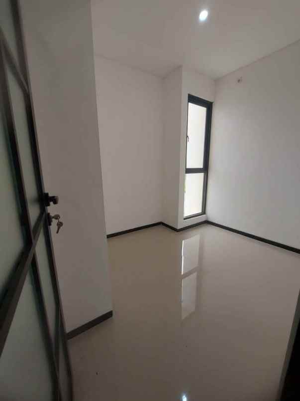 dijual rumah bunton wagir malang