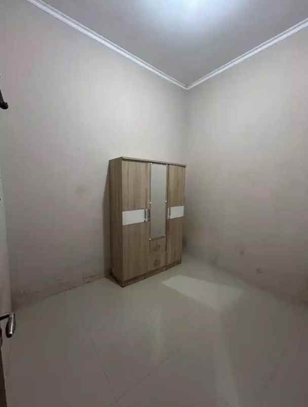 dijual rumah ciapyung depok