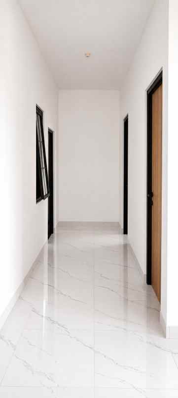 dijual rumah cibinong