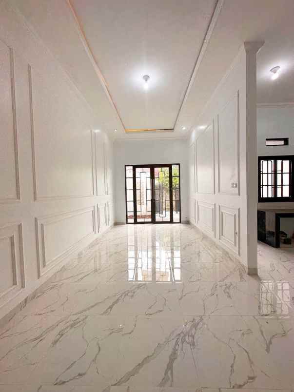 dijual rumah cibubur