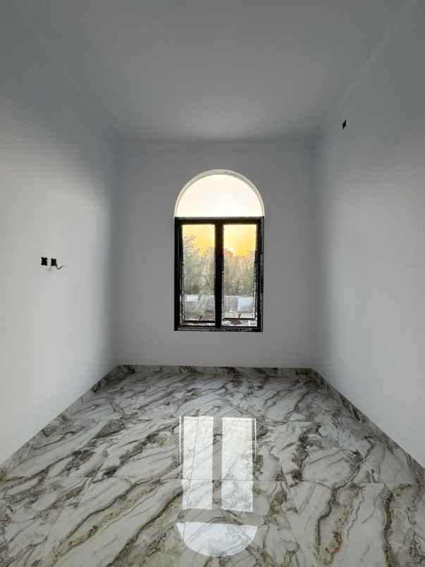 dijual rumah cimanggis nempel cibubur depok