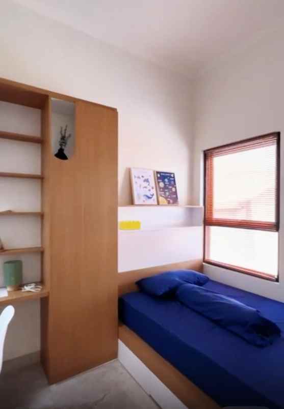 dijual rumah cisaranten