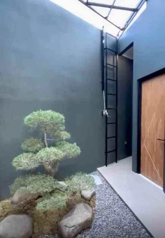 dijual rumah cisaranten