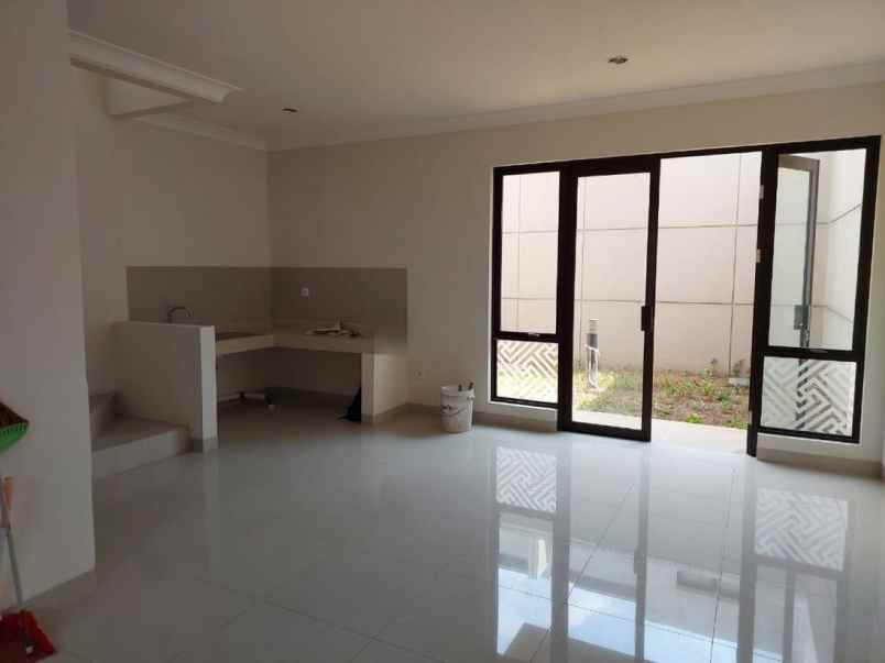 dijual rumah cluster amagriya podomoro park