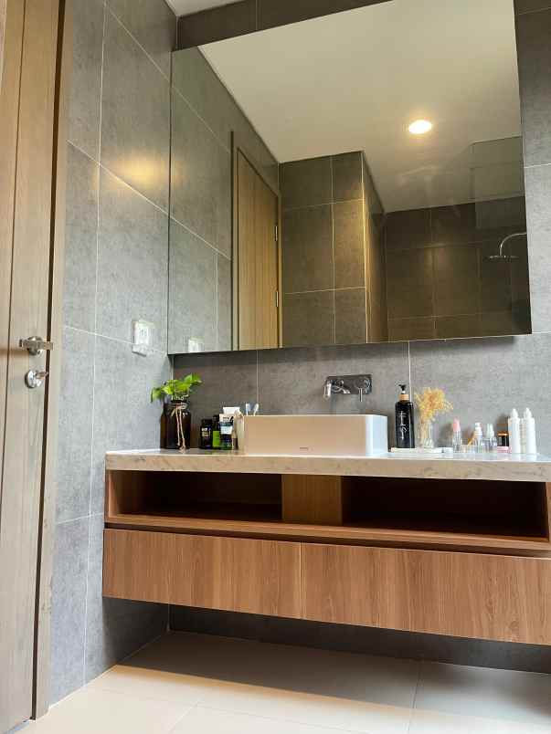 dijual rumah cluster caelus greenwich