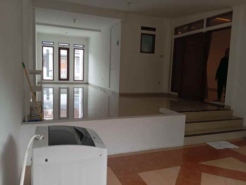dijual rumah cluster gegerkalong