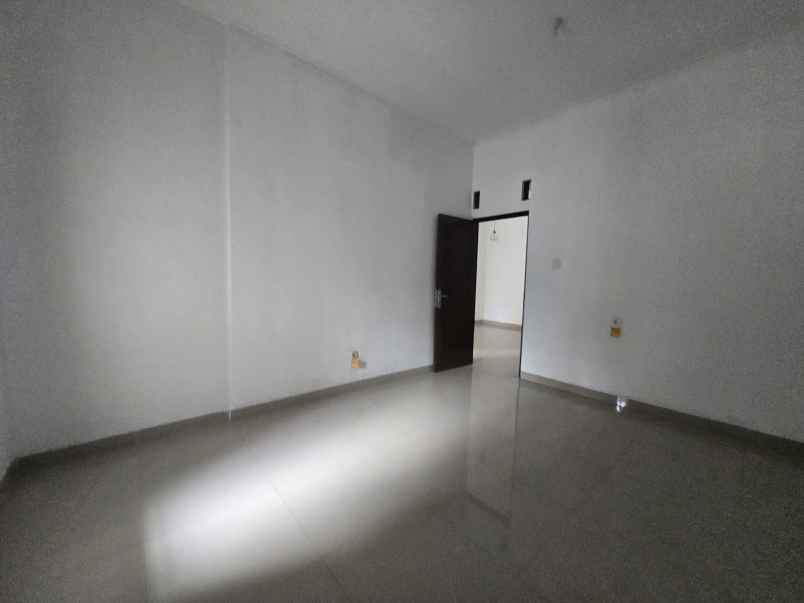 dijual rumah cluster graha indira citra raya tangerang