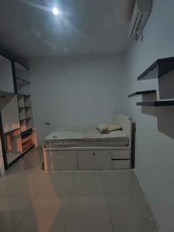 dijual rumah cluster la monte grand