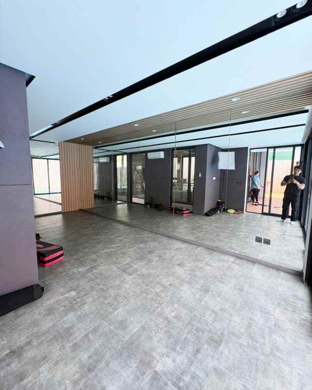 dijual rumah cluster lyndon navapark