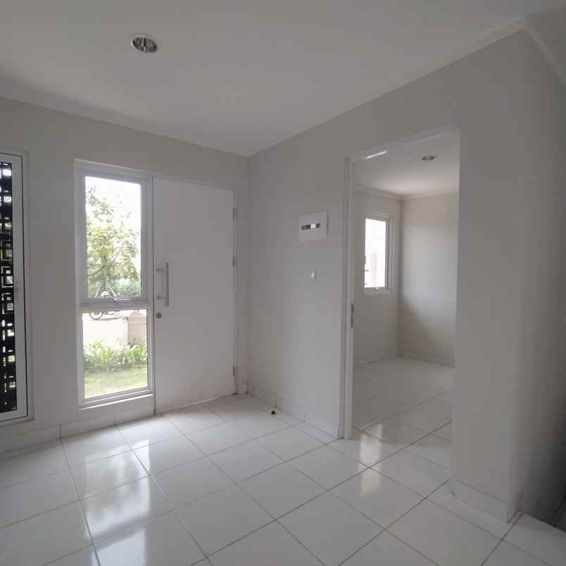 dijual rumah dayana summarecon bandung