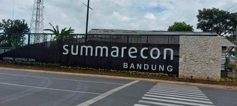 dijual rumah dayana summarecon bandung