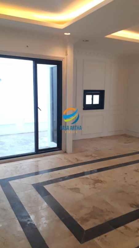 dijual rumah dekat kantor lurah ciganjur