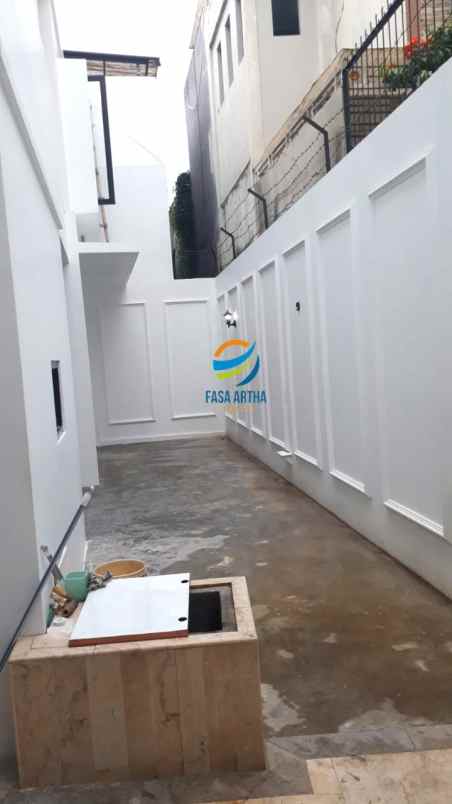 dijual rumah dekat kantor lurah ciganjur