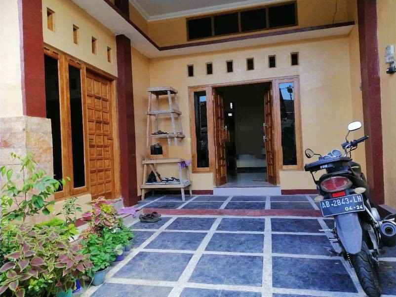 dijual rumah dekat stasiun tugu