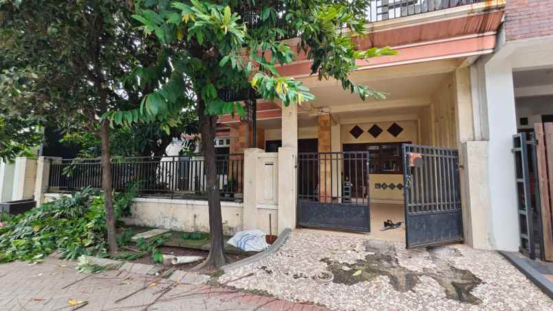 dijual rumah deltasari baru cluster